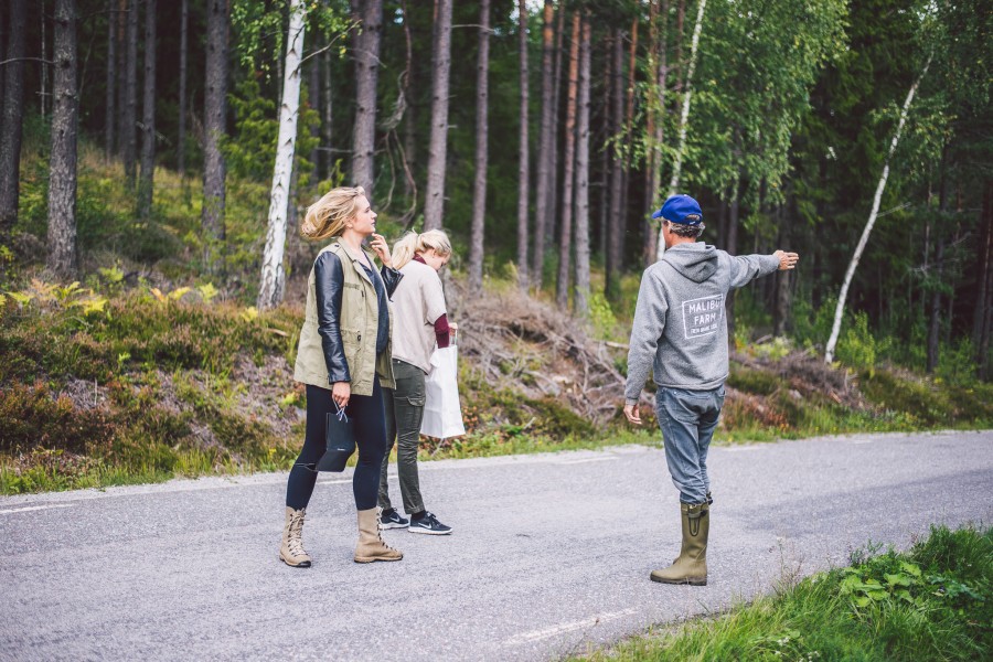 janni-deler-mushroom-seekingDSC_8950