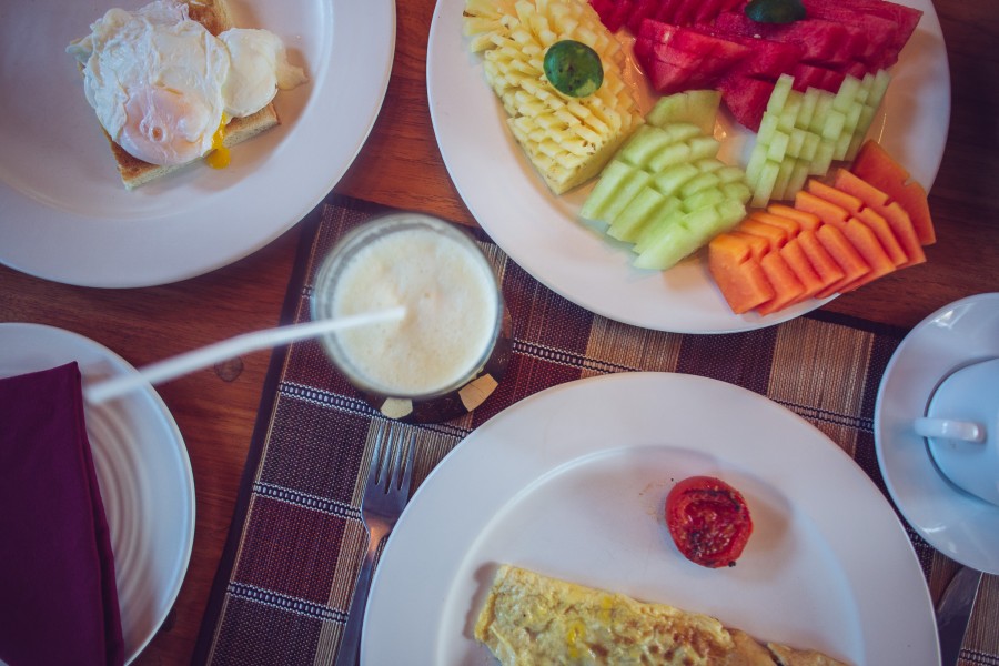 janni-deler-bali-breakfastDSC_3283