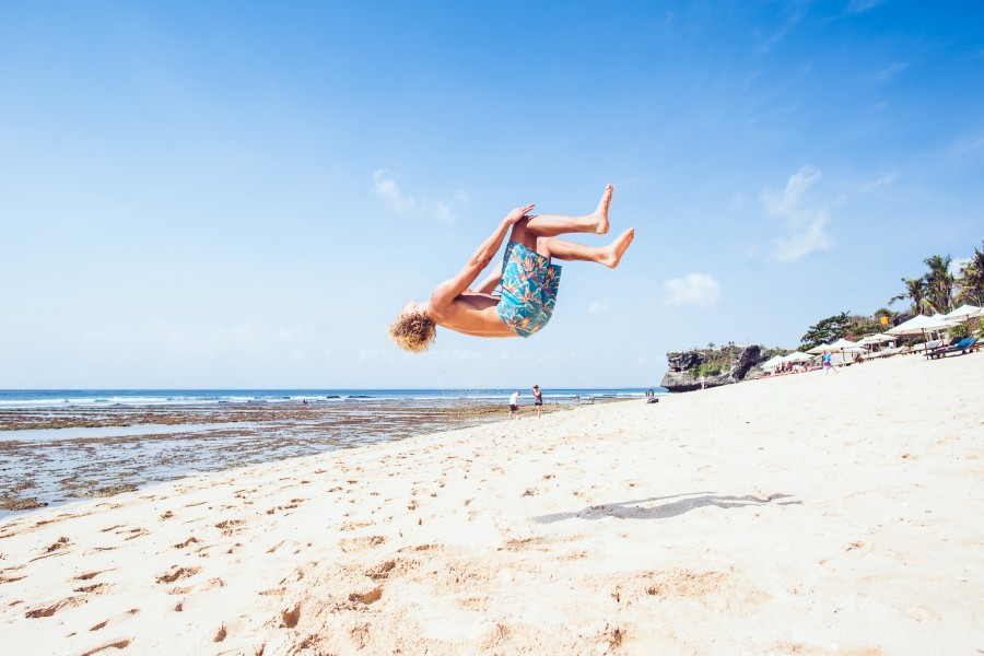 janni-deler-beach-surf-baliDSC_3613