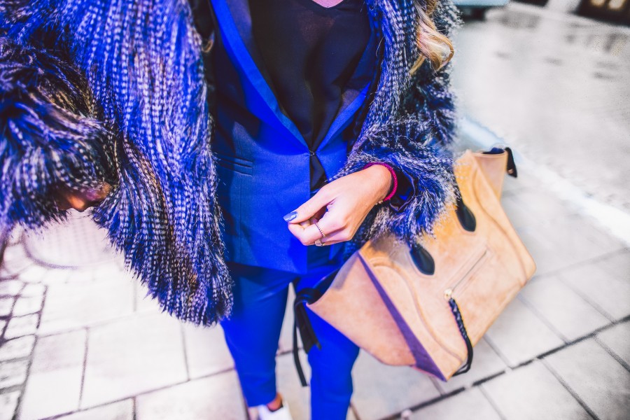 janni-deler-blue-suitDSC_5379