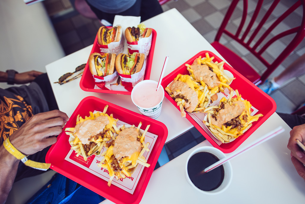 janni-deler-in-n-out-burgerDSC_5073