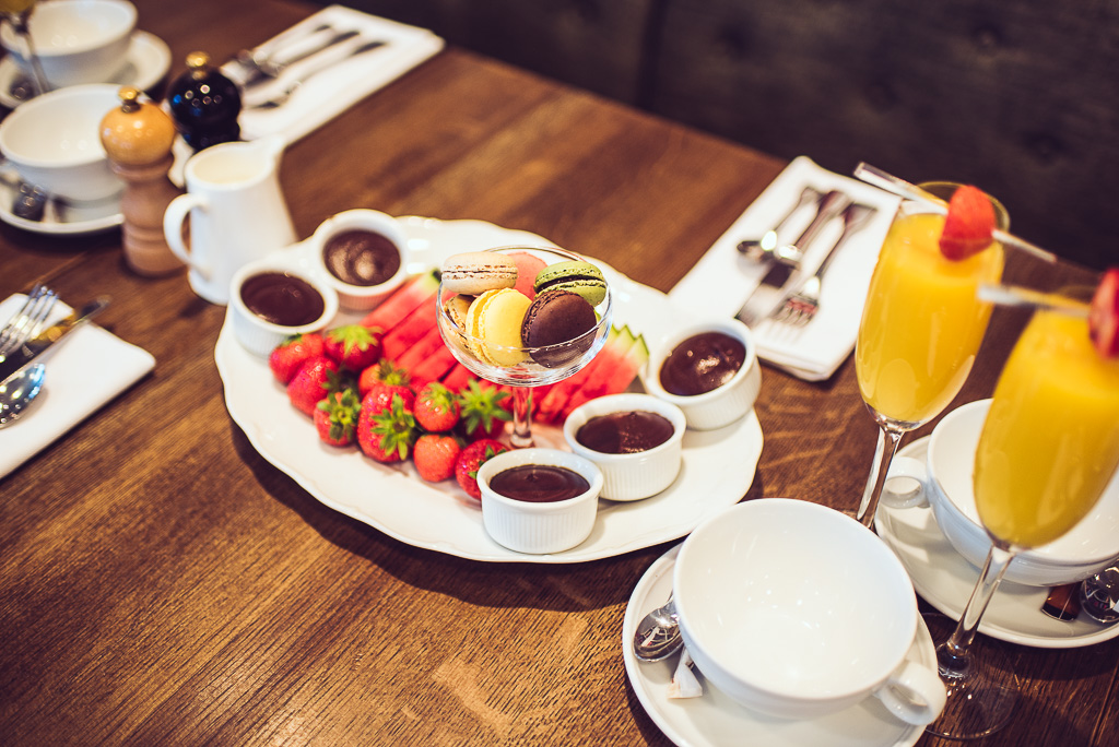 janni-deler-hotel-breakfast-lydmar-hotell-stockholmDSC_1480