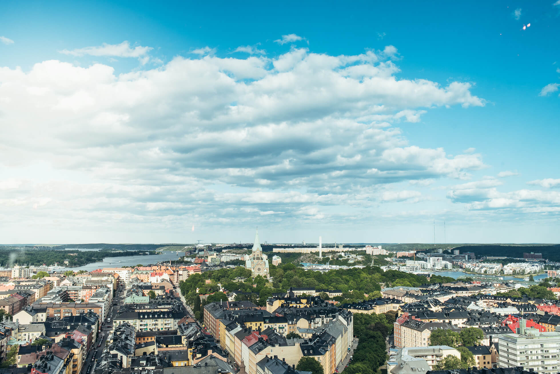 janni-deler-dinner-above-stockholm-himlenDSC_7149