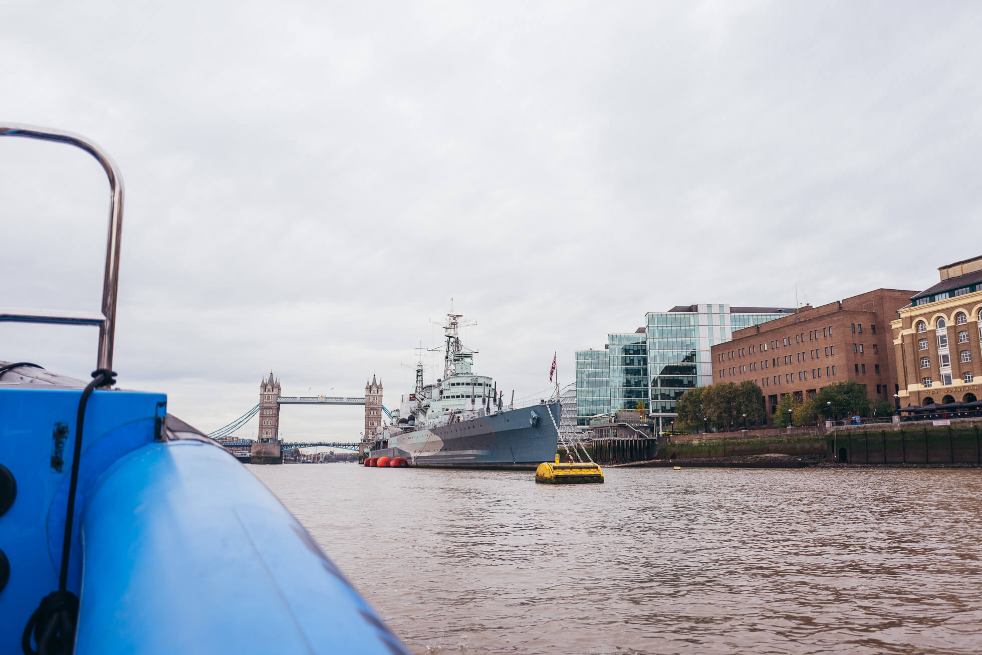 janni-deler-speedboat-londonl1160059